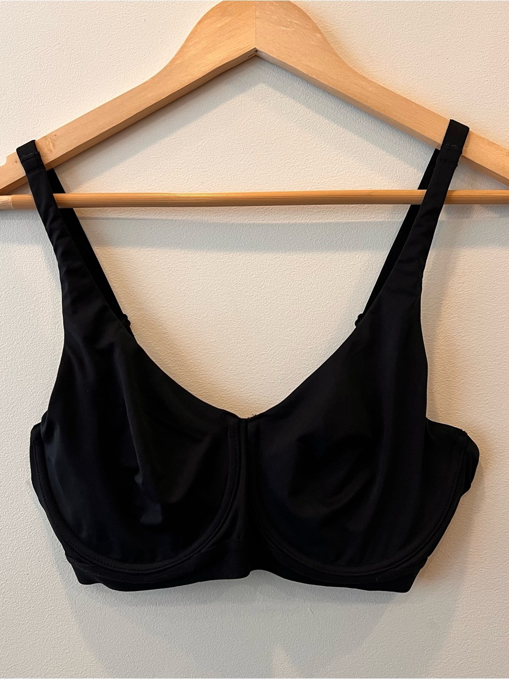 Natori Convertible Black Bra Hook Eyelet 36C EUC